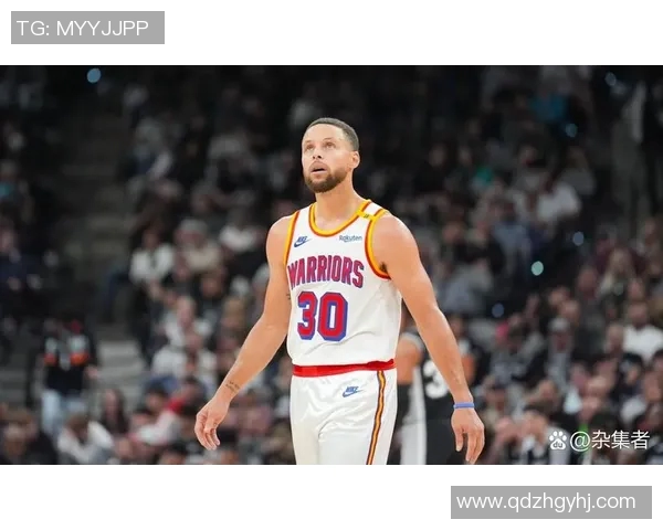 NBA最新评分揭晓球员表现分化强烈是高光时刻还是低迷走势